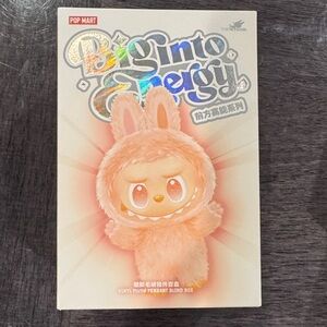 BLIND BOX- Pop Mart Big into Energy Vinyl Plush Pendant-. 📦 100% authentic!